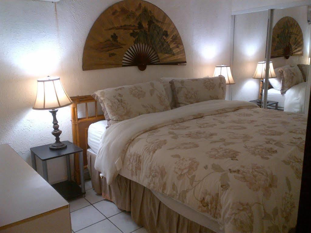 Coconut Palms Inn Рінкон Екстер'єр фото
