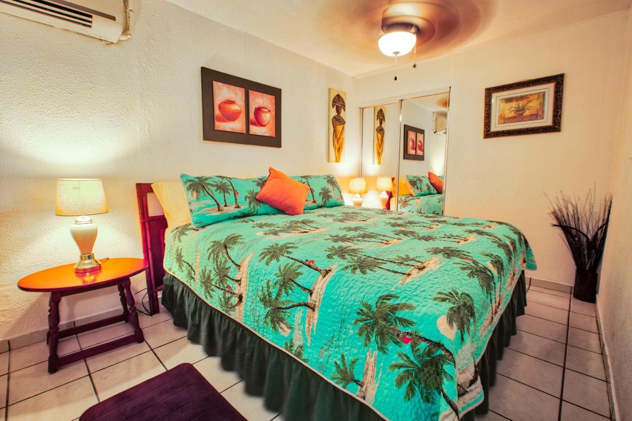Coconut Palms Inn Рінкон Екстер'єр фото